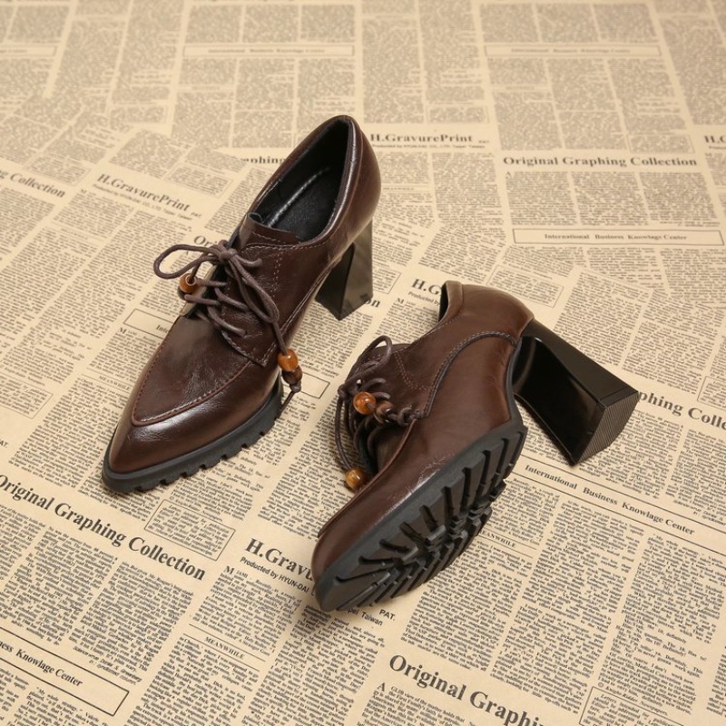 Pump Heel Block - フランス製ディープマウスブロックヒールシングルシューズ 2026年春夏 ポインテッドトゥ ブラックパンプス