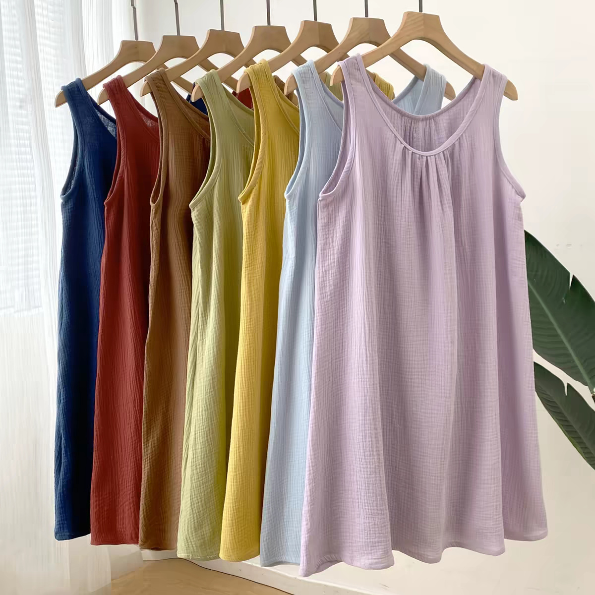 夏のカジュアルな女性用ノースリーブタンクトップドレス、100 - Midi Dress のレビューと価格